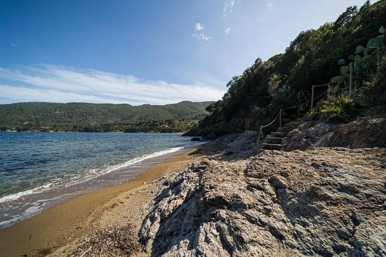 Villa Ray Beach Capoliveri  Italy
